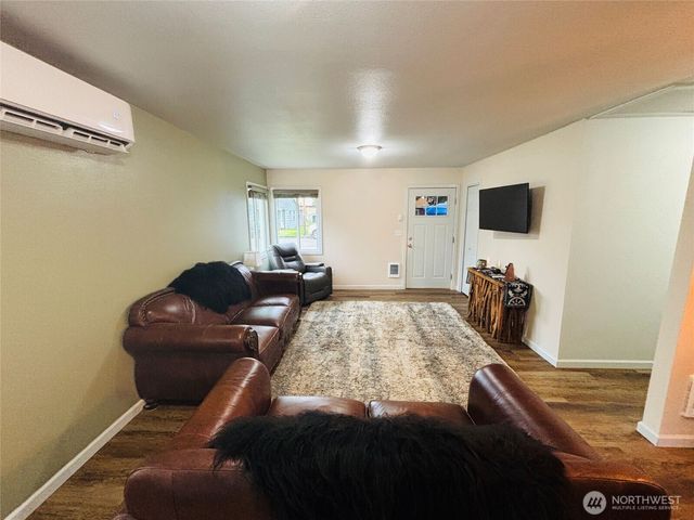 337 Cypress Street, Longview, WA 98632