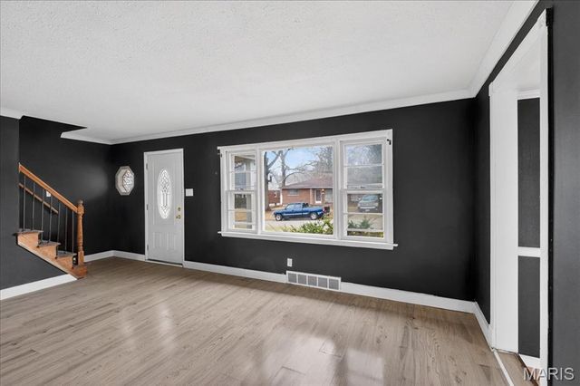 8808 Marcella Avenue, St Louis, MO 63121