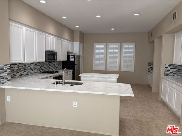 40808 Eastwood Lane, Palm Desert, CA 92211