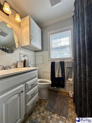 1400 E Harrison Street, Dillon, SC 29536