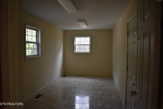 805 Yonside Drive, Sparta, TN 38583