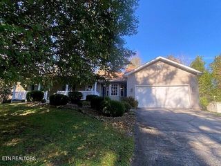 805 Yonside Drive, Sparta, TN 38583