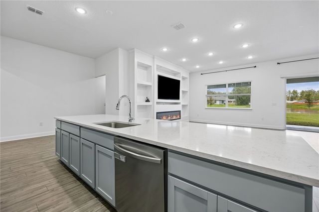 111 Breakwater Loop, Kingsland, GA 31548