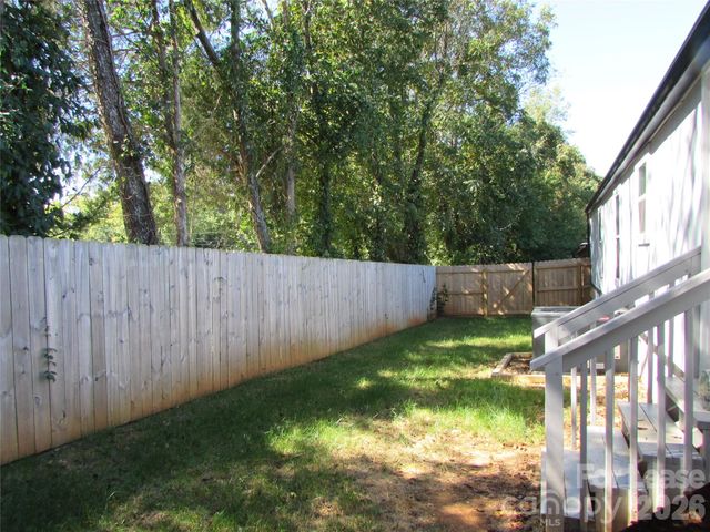 182 Dry Dock Loop, Mooresville, NC 28117