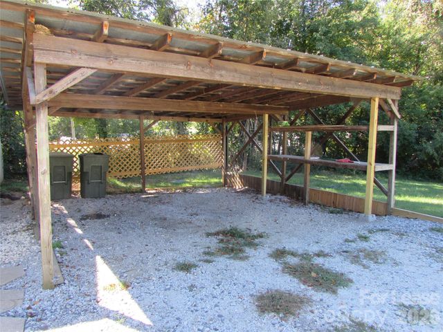 182 Dry Dock Loop, Mooresville, NC 28117