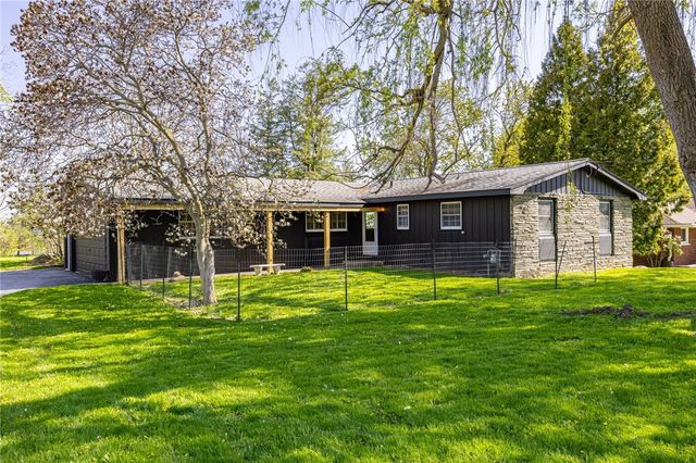 7161 College Street, Lima, NY 14485