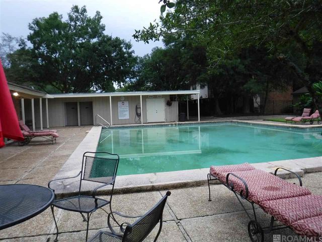 5648 Riverstone Dr, Baton Rouge, LA 70820