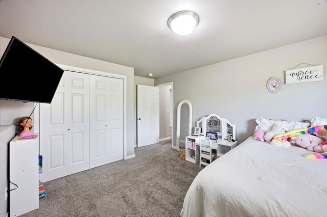 4558 13th Street S, Moorhead, MN 56560