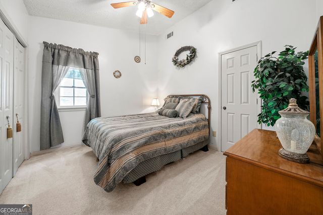55 Foxcroft Court, Newnan, GA 30265