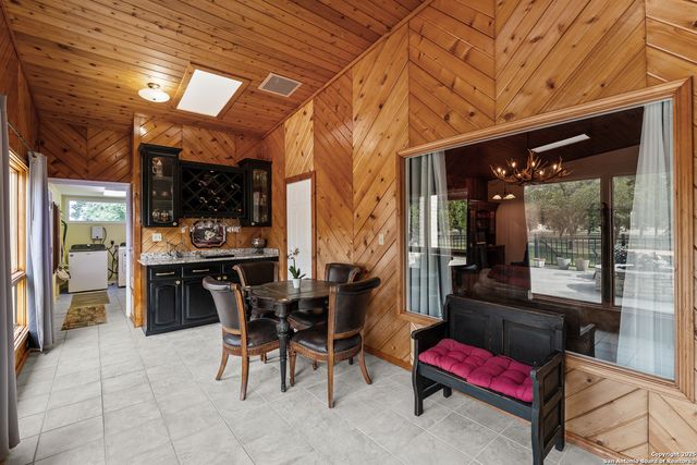 3590 County Road 4713, Lacoste, TX 78039