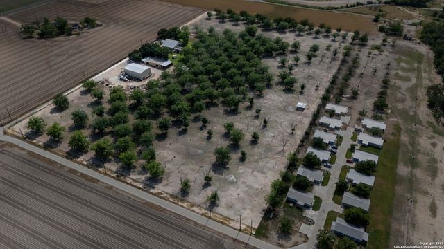 3590 County Road 4713, Lacoste, TX 78039