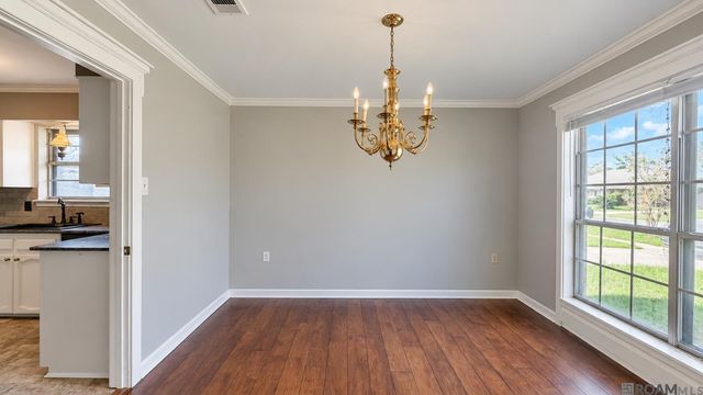 13210 Todd Ave, Baton Rouge, LA 70815