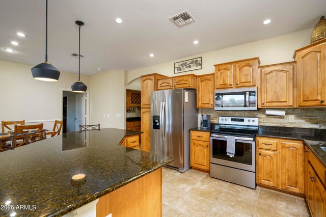 2663 S SPRINGWOOD Boulevard 332, Mesa, AZ 85209