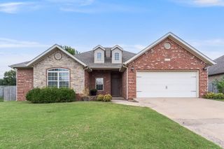 5000 SW Golden Eagle Avenue, Bentonville, AR 72713