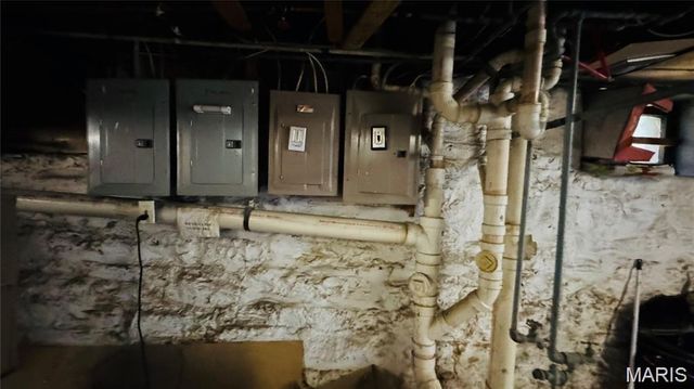 3744 Gravois Avenue, St Louis, MO 63116