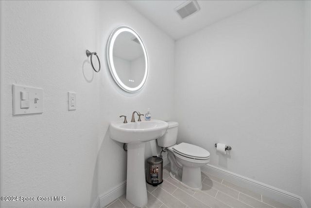 735 Pilot Lane 414, Merritt Island, FL 32952