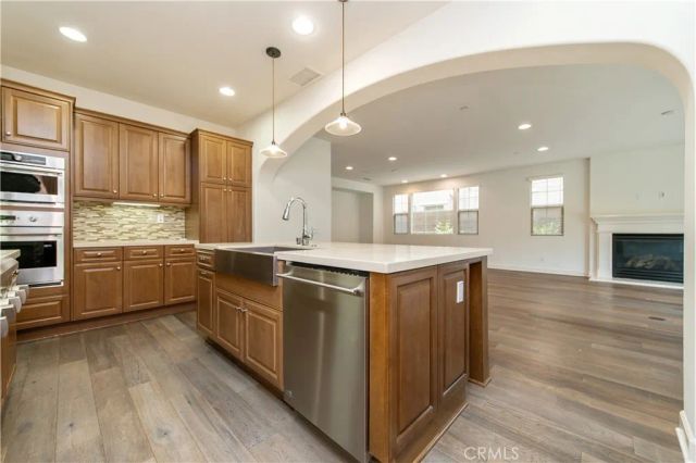 105 Tomato Springs, Irvine, CA 92618