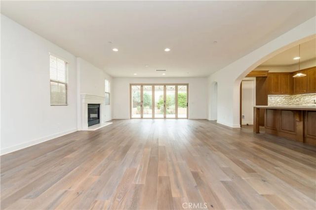 105 Tomato Springs, Irvine, CA 92618