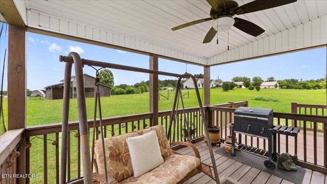 220 Foxboro Lane, Greenback, TN 37742