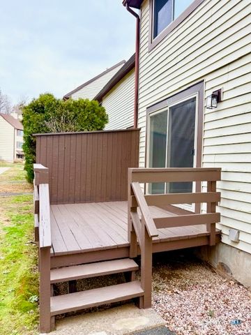 58 Blackhaw Drive 58, Cromwell, CT 06416