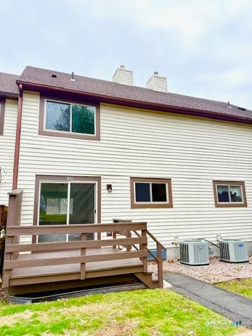 58 Blackhaw Drive 58, Cromwell, CT 06416