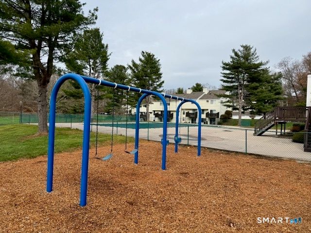 58 Blackhaw Drive 58, Cromwell, CT 06416