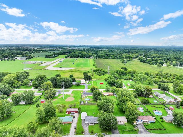7304 E Wiser Avenue, Camby, IN 46113