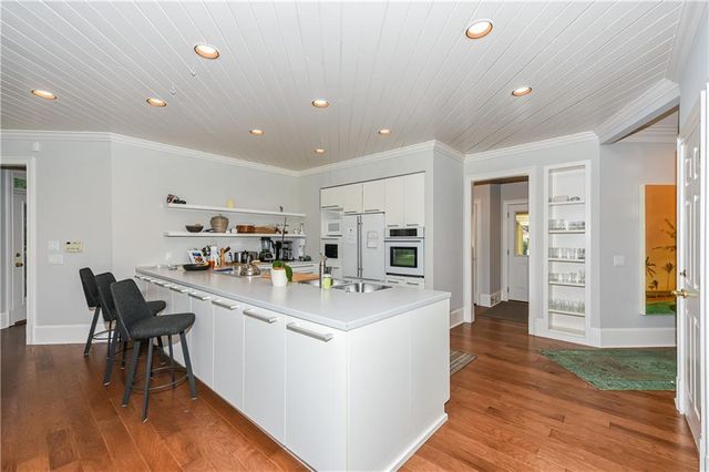 860 Carlton Ridge NE, Atlanta, GA 30342