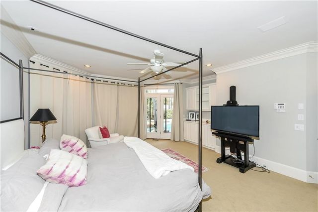 860 Carlton Ridge NE, Atlanta, GA 30342