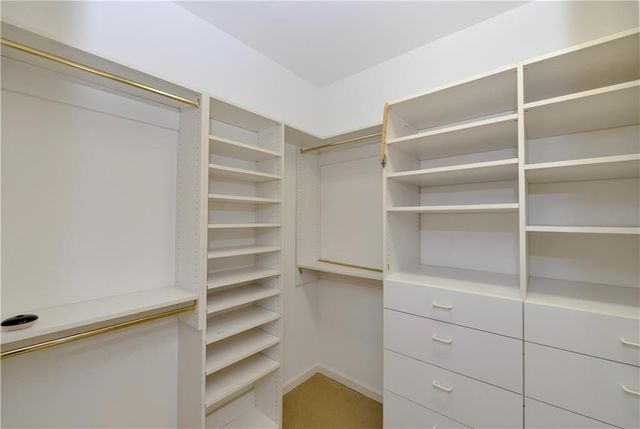 860 Carlton Ridge NE, Atlanta, GA 30342