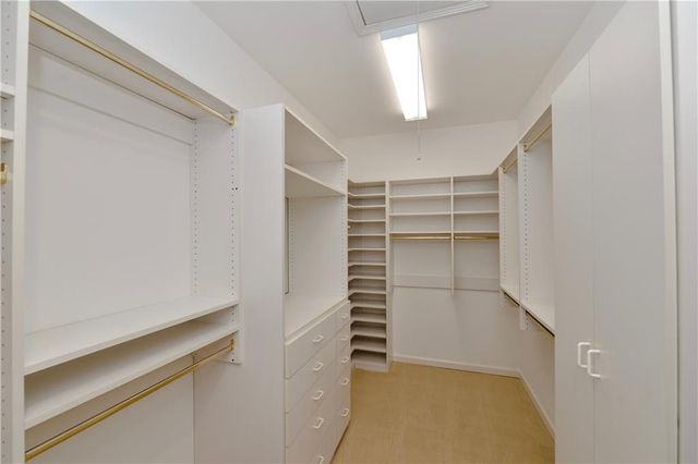 860 Carlton Ridge NE, Atlanta, GA 30342