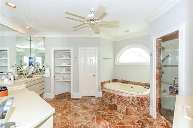 860 Carlton Ridge NE, Atlanta, GA 30342