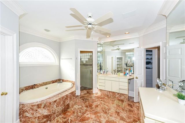 860 Carlton Ridge NE, Atlanta, GA 30342