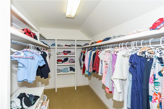 860 Carlton Ridge NE, Atlanta, GA 30342