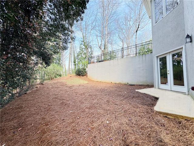 860 Carlton Ridge NE, Atlanta, GA 30342