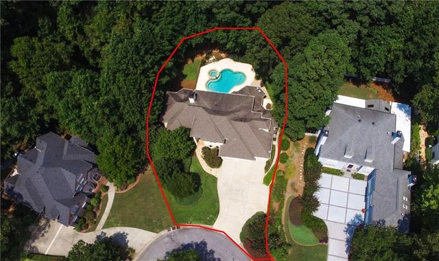 860 Carlton Ridge NE, Atlanta, GA 30342