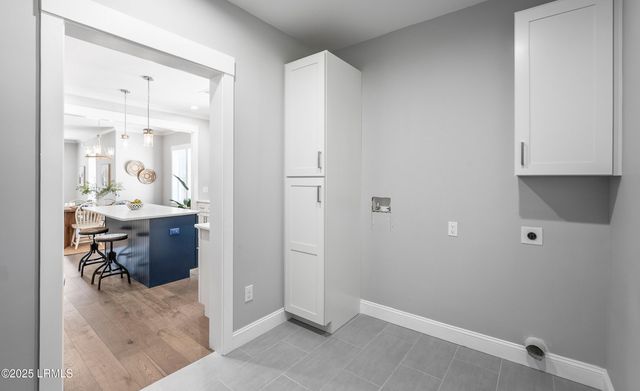 9 Attaway Lane, Beaufort, SC 29907