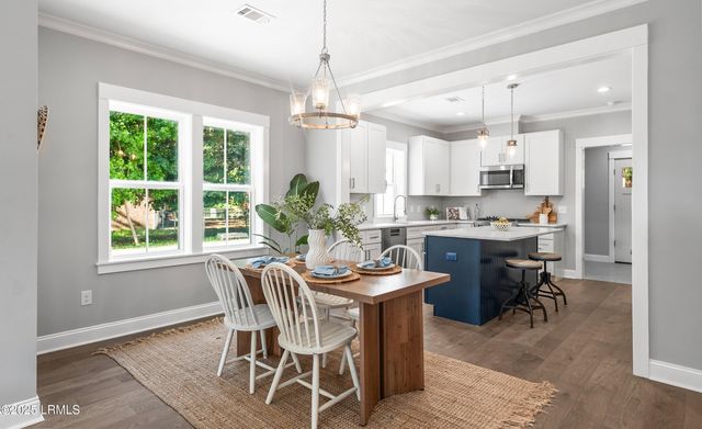 9 Attaway Lane, Beaufort, SC 29907