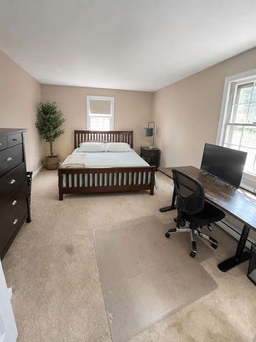 2 Stone Dr, Northborough, MA 01532