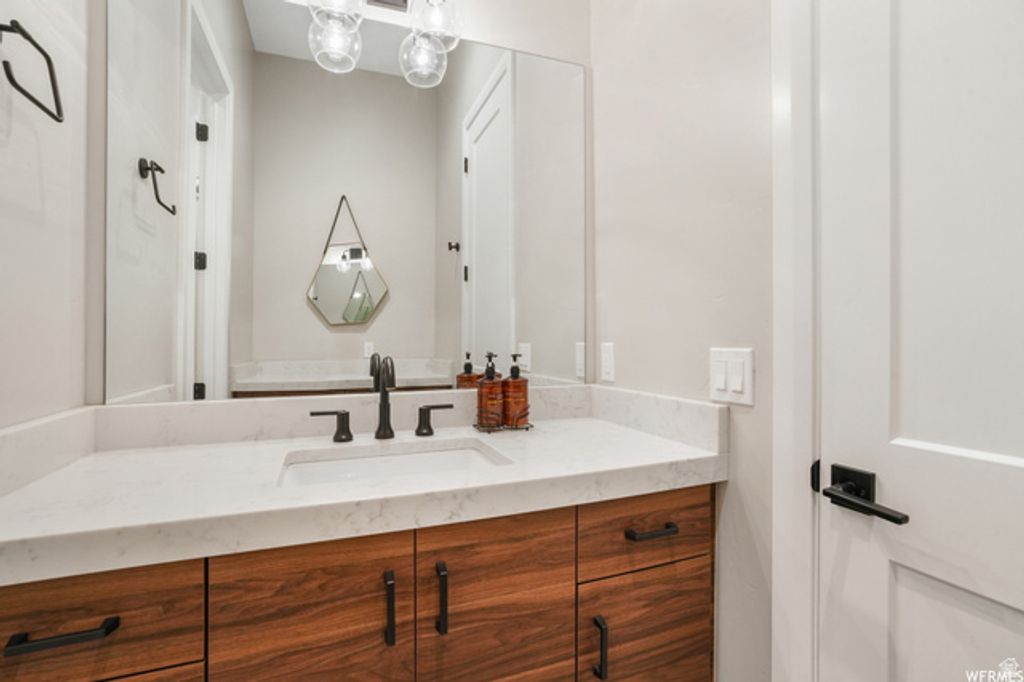 Image 35 of property listing at 228 N IBAPAH PEAK DR, Heber City, UT 84032