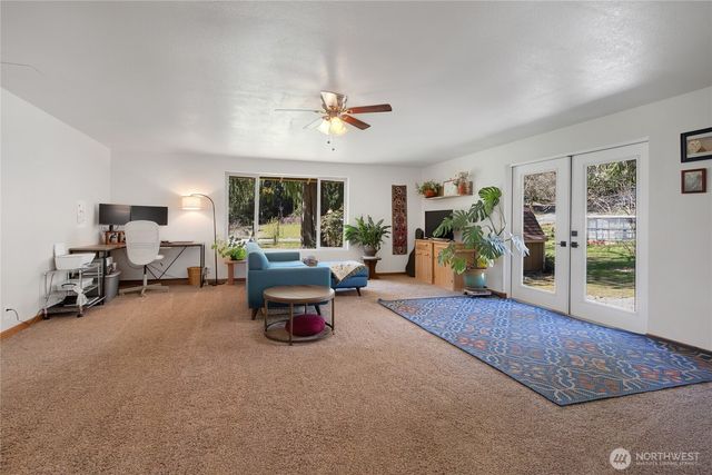 102 40 Crumb Road, Morton, WA 98356