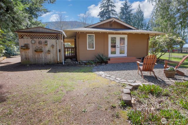 102 40 Crumb Road, Morton, WA 98356