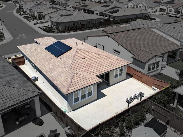 3520 Deer Park Dr, Folsom, CA 95630