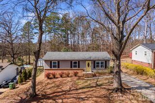 109 Julia Street, Mount Holly, NC 28120