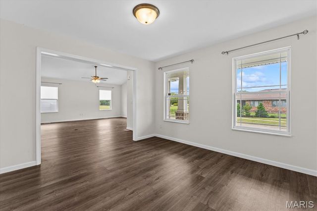 1768 Old Park Lane, Swansea, IL 62226