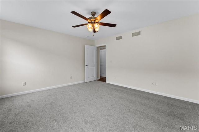 1768 Old Park Lane, Swansea, IL 62226