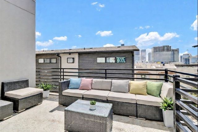 3200 Ross Avenue 40, Dallas, TX 75204