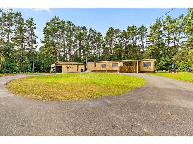 4835 GLORIA GAYLE Way, Florence, OR 97439