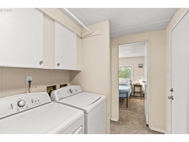 4835 GLORIA GAYLE Way, Florence, OR 97439