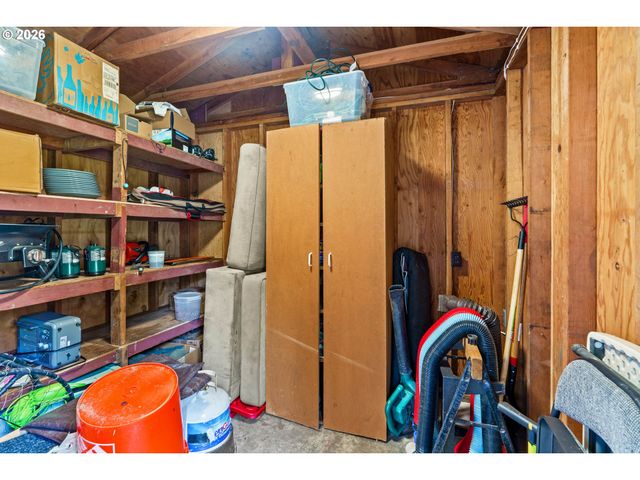 4835 GLORIA GAYLE Way, Florence, OR 97439